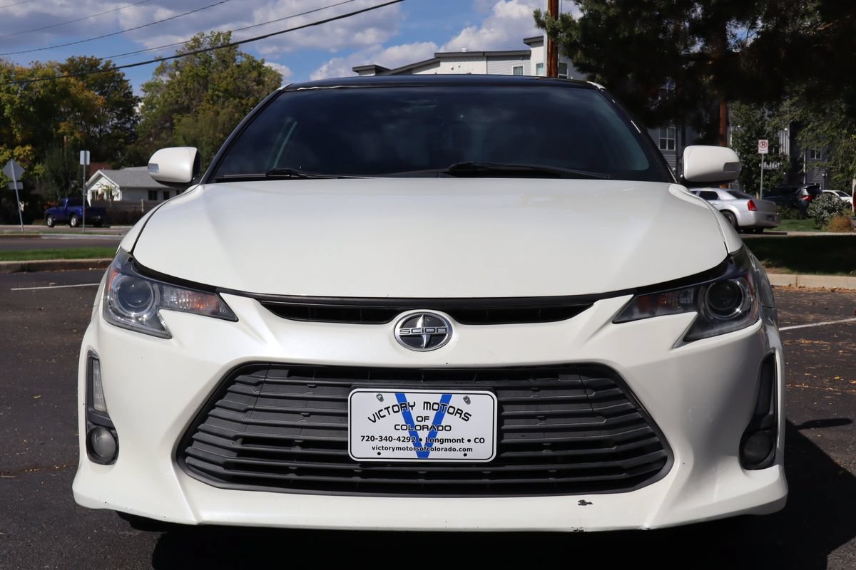Used 2015 Scion tC FWD image 13