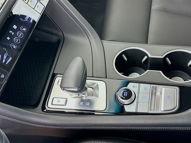 Certified 2026 Genesis G70 2.5T image 17