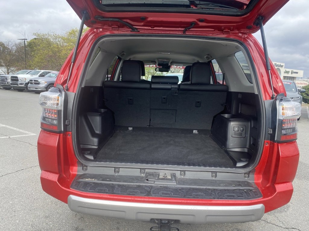 Used 2024 Toyota 4Runner TRD Off-Road Premium image 7