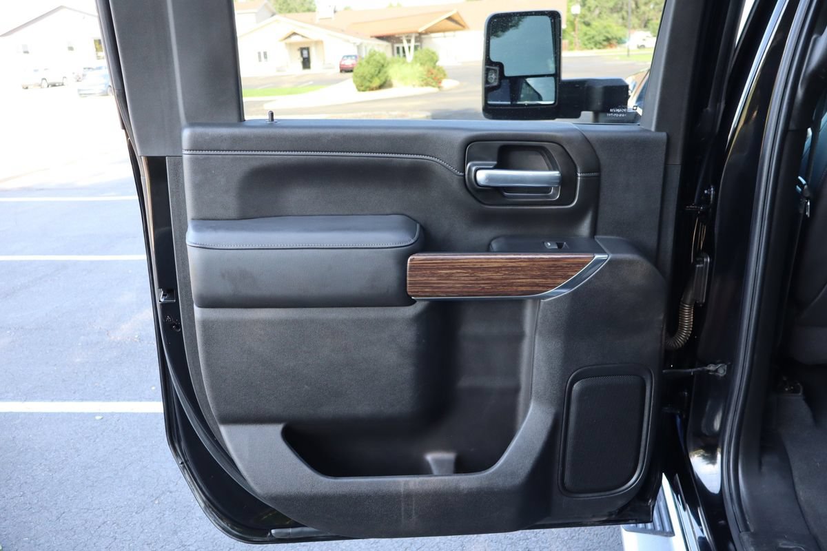 Used 2022 Chevrolet Silverado 3500 High Country w/ Safety Package II AWD/4WD image 24