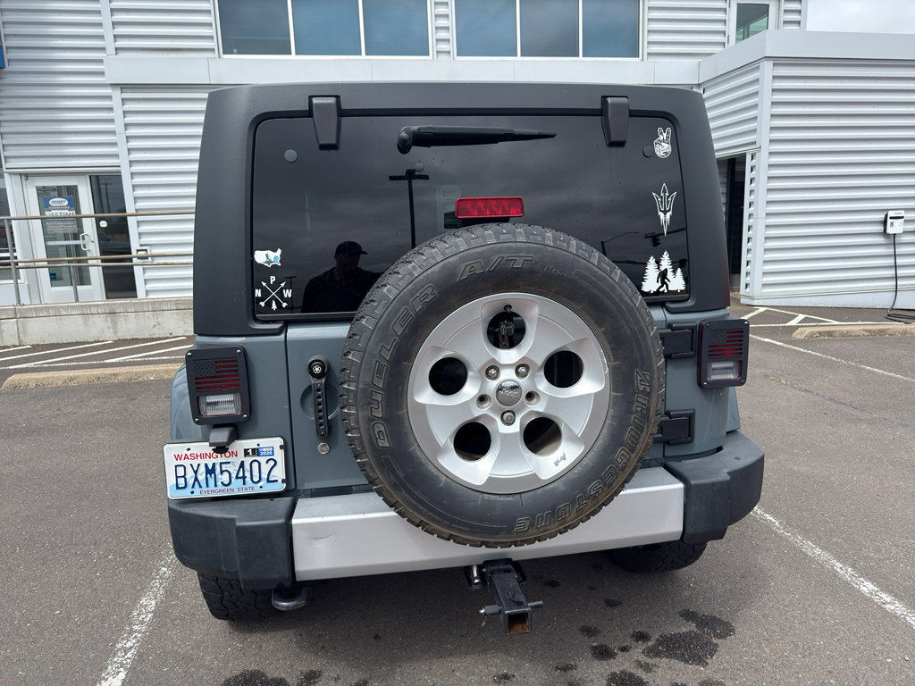 Used 2014 Jeep Wrangler Unlimited Sahara AWD/4WD image 5