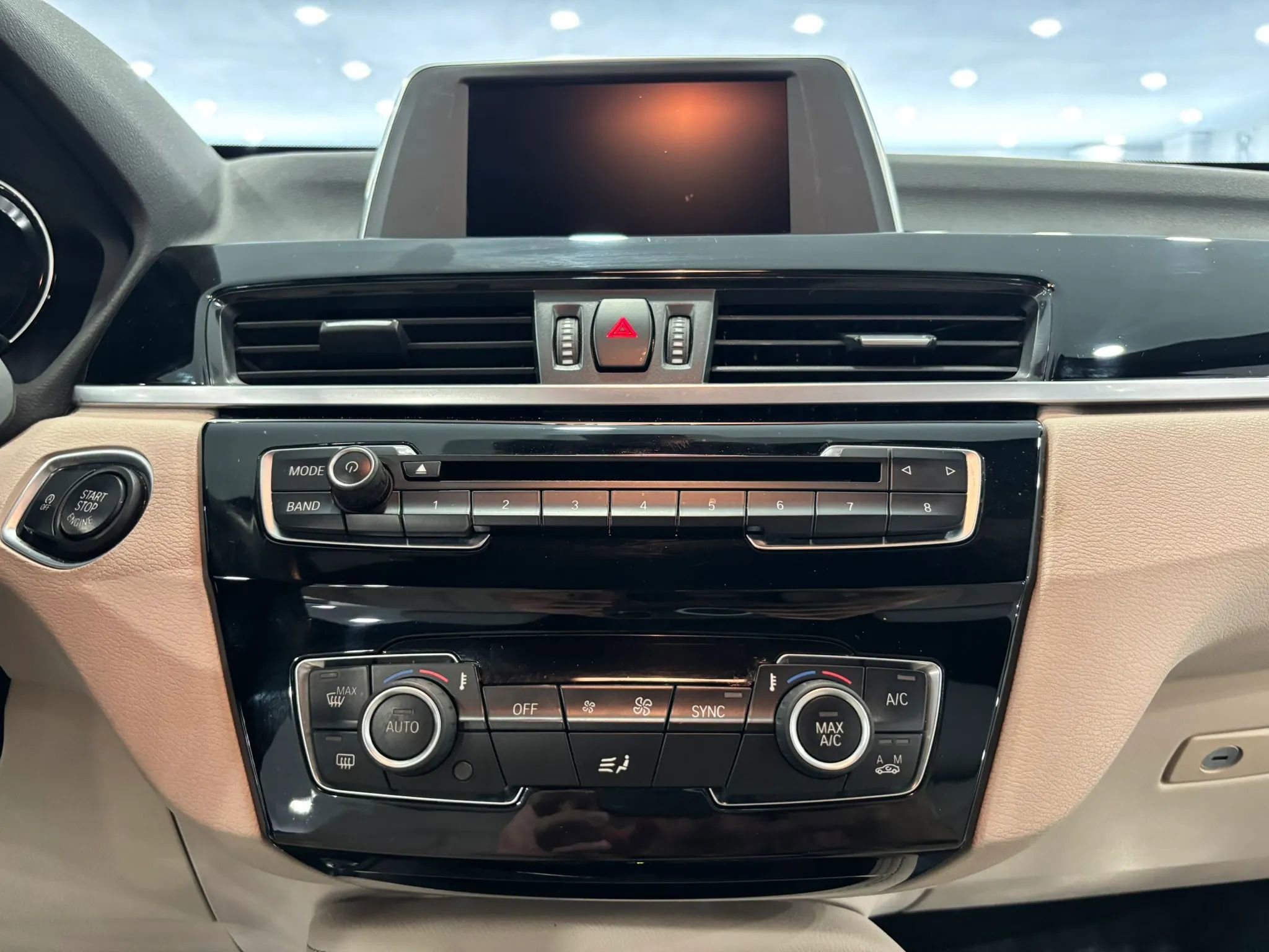 Used 2018 BMW X1 sDrive28i FWD image 27