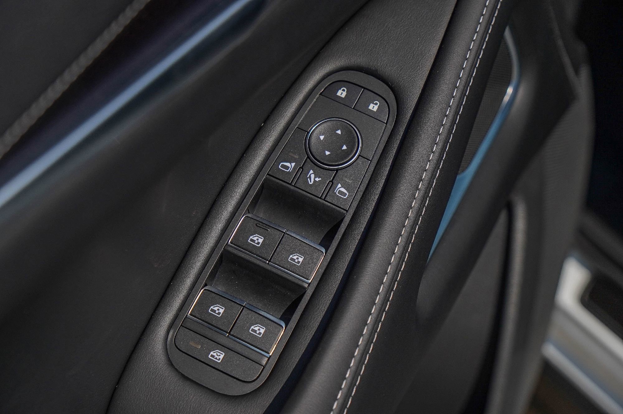 New 2026 INFINITI QX60 Autograph w/ Dark Cargo Package image 19