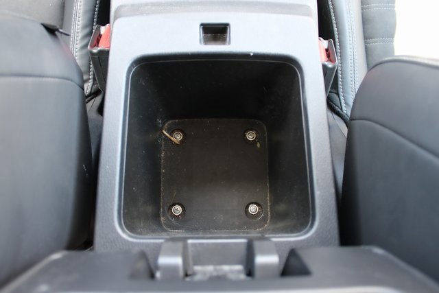 Used 2022 Mitsubishi Outlander SE image 17
