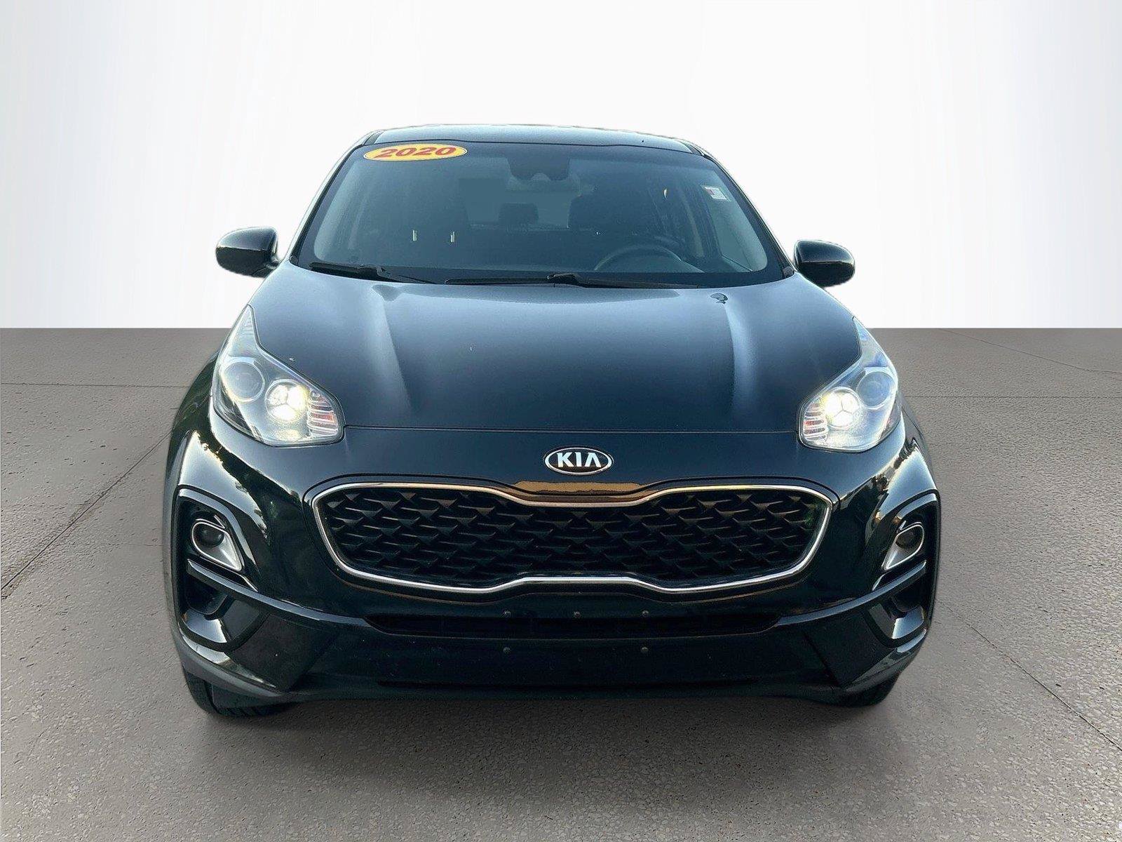 Used 2020 Kia Sportage LX AWD/4WD image 9