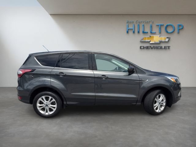 Used 2017 Ford Escape SE AWD/4WD image 4