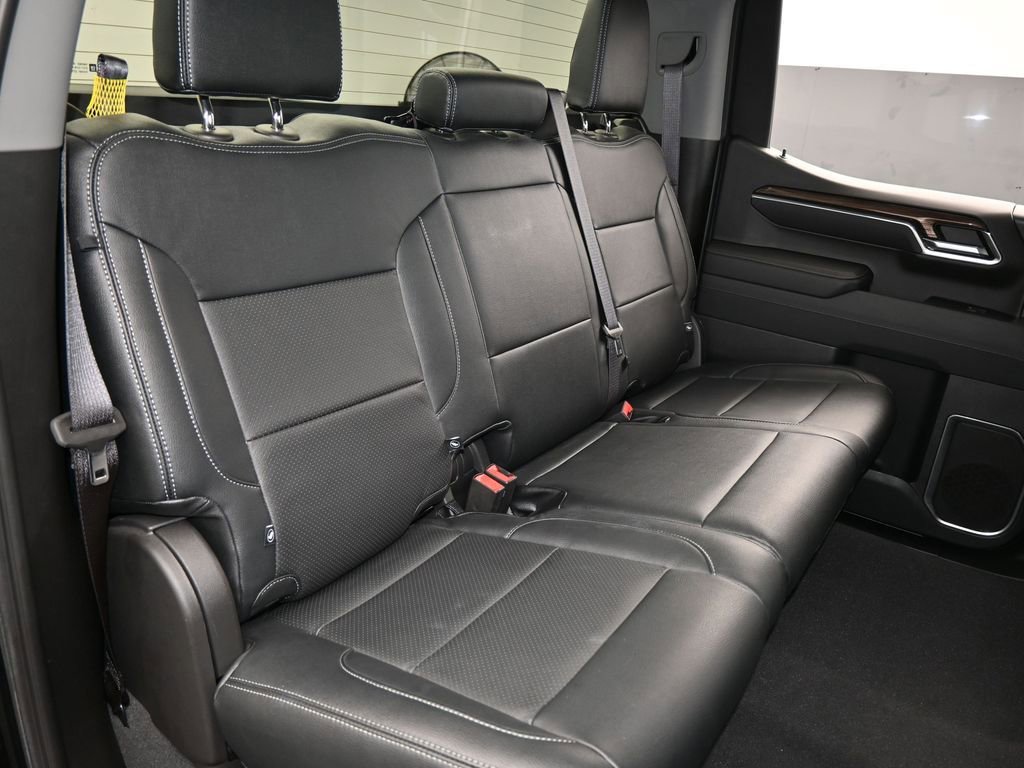 Used 2023 Chevrolet Silverado 1500 RST w/ Z71 Off-Road Package image 39