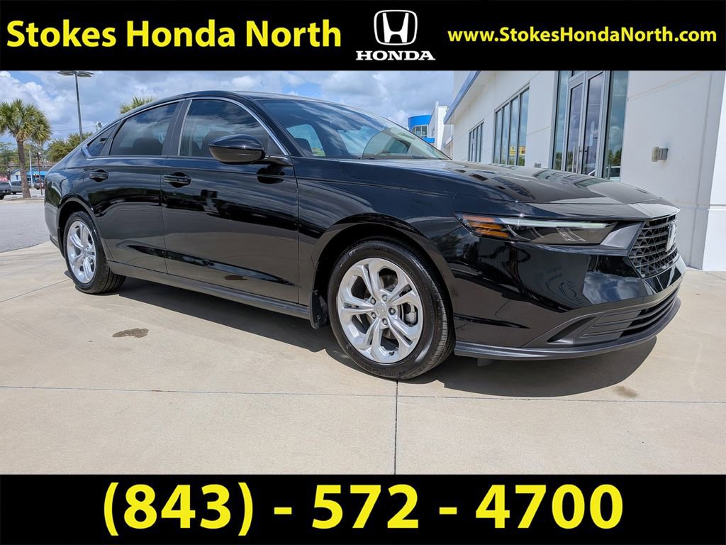 Certified 2025 Honda Accord LX image 2