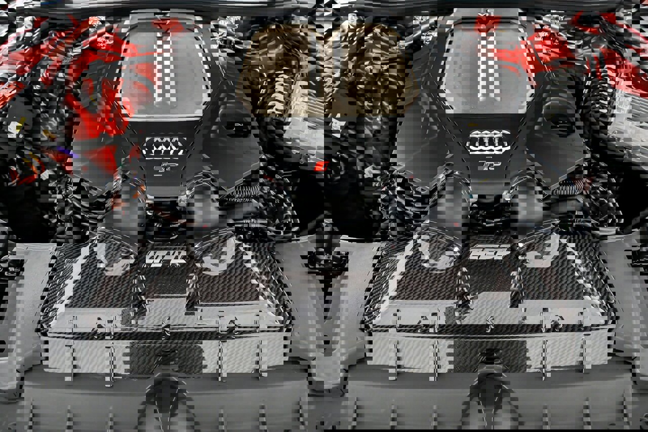 Used 2021 Audi RS 7 Sportback w/ Black Optic Package image 17