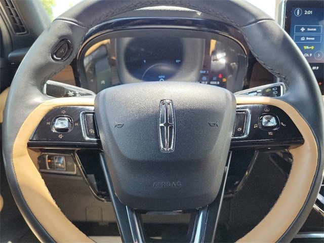 Certified 2023 Lincoln Corsair Reserve image 14