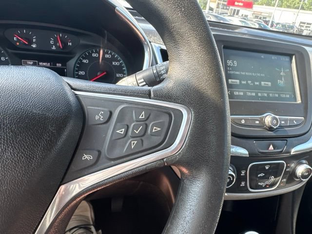Used 2018 Chevrolet Equinox LS FWD image 21