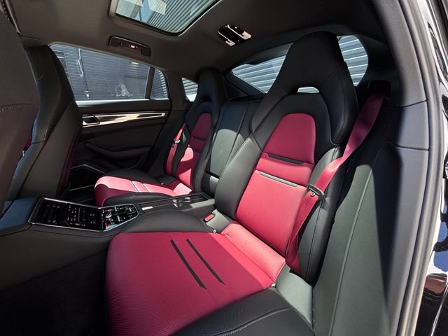 Certified 2023 Porsche Panamera 4 Platinum Edition AWD/4WD image 27