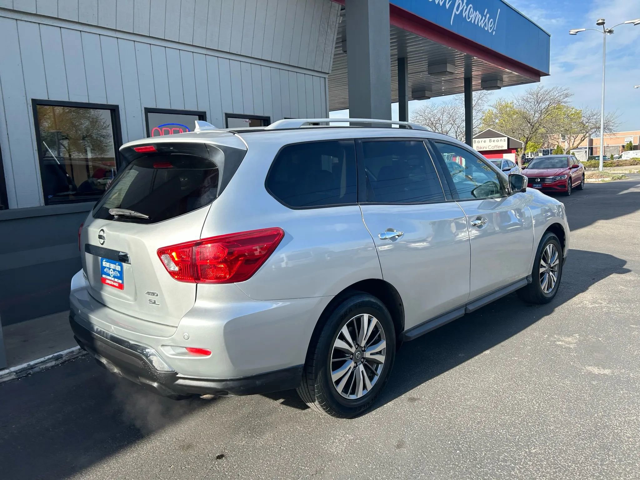 Used 2020 Nissan Pathfinder SL image 37
