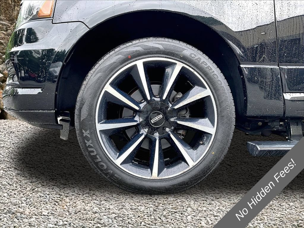Used 2016 Lincoln Navigator L Reserve AWD/4WD image 8