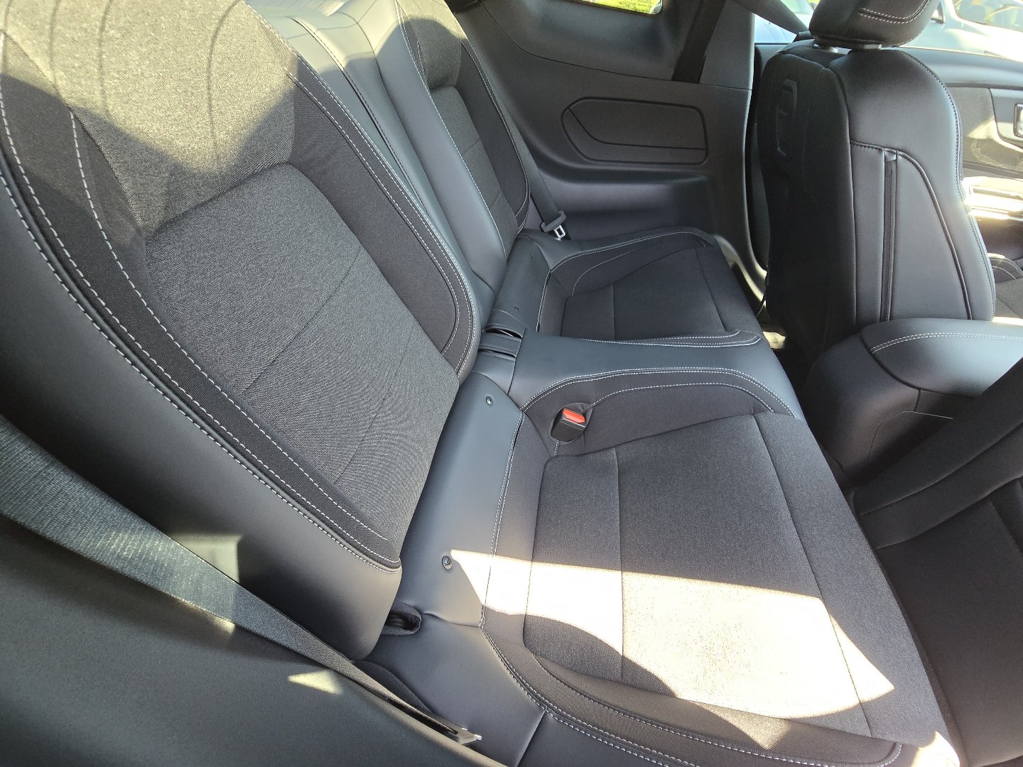Used 2024 Ford Mustang Coupe RWD image 22
