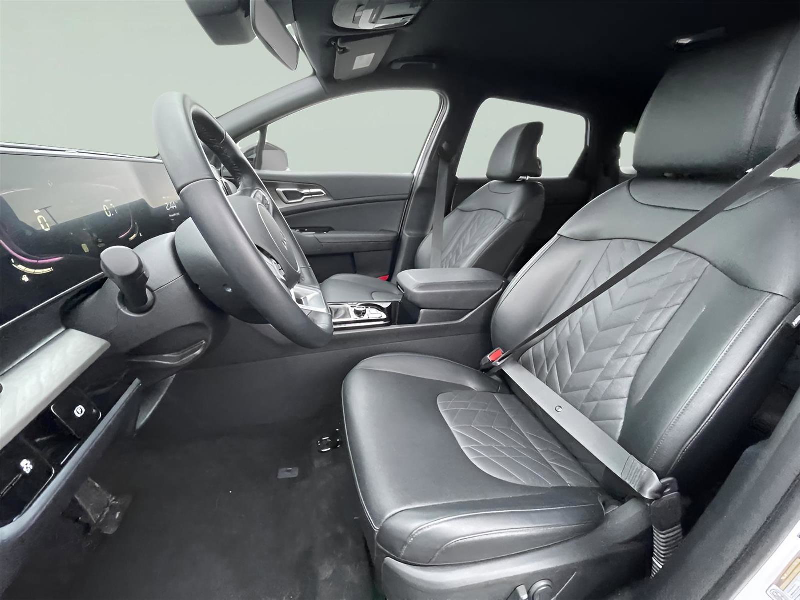 Used 2025 Kia Sportage X-Line image 14