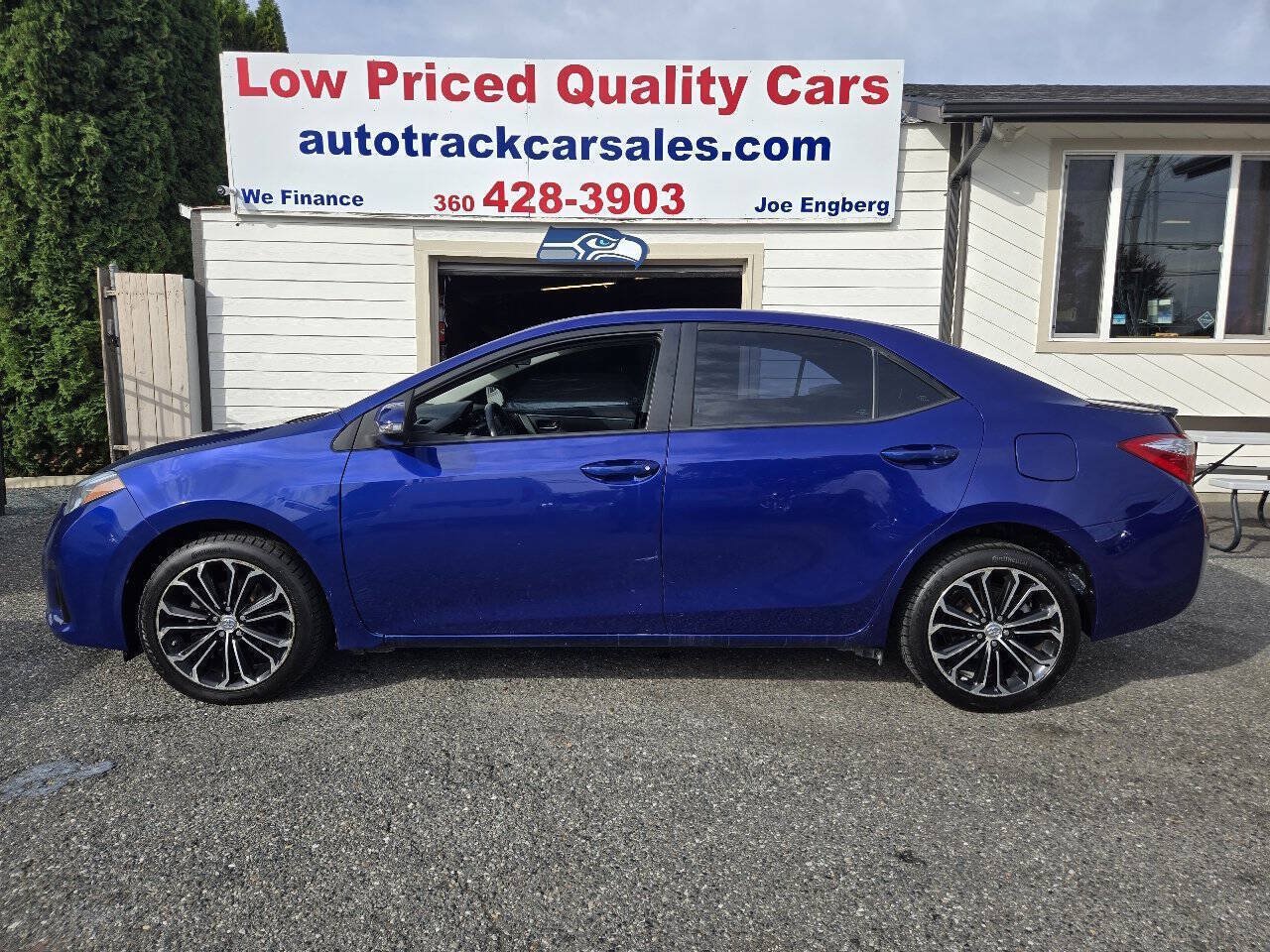Used 2015 Toyota Corolla S FWD image 2