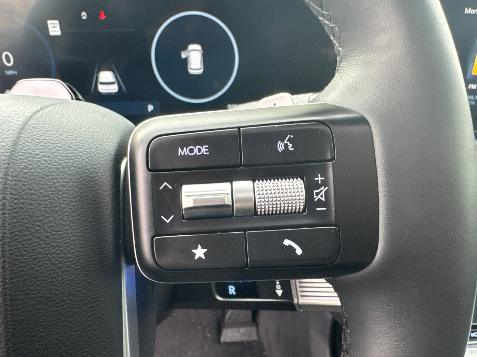 Used 2025 Hyundai Santa Fe Limited image 26