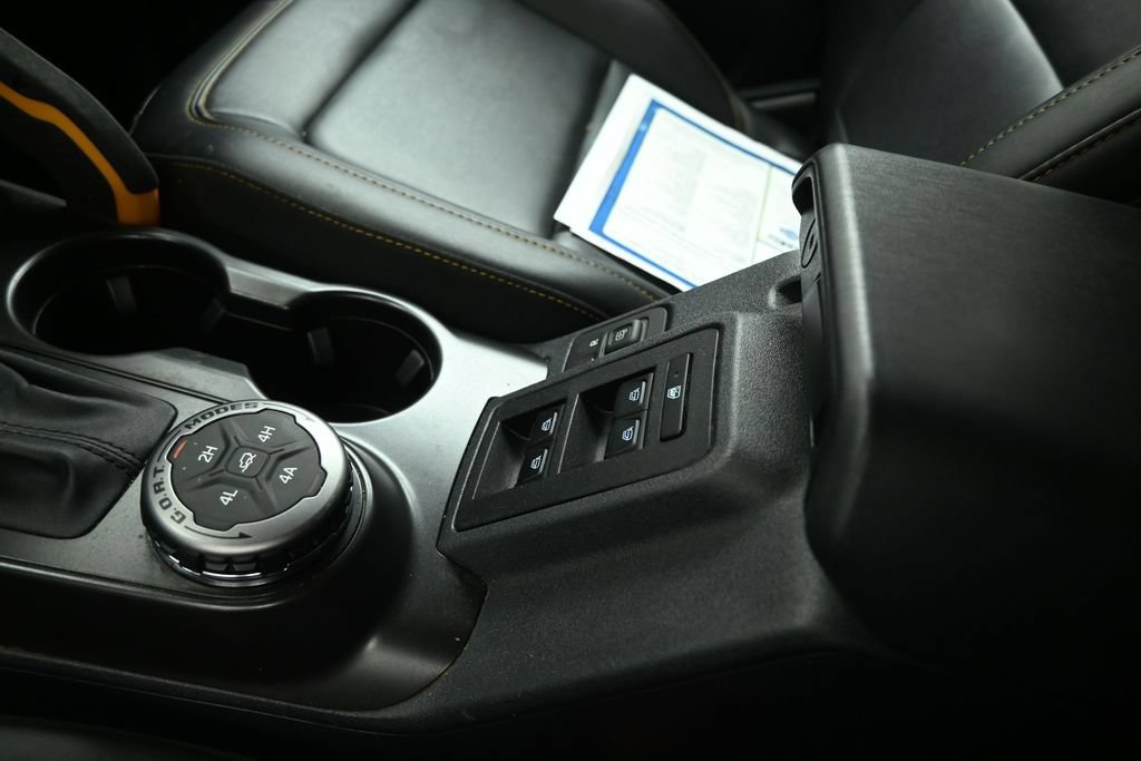 Used 2021 Ford Bronco Badlands AWD/4WD image 16