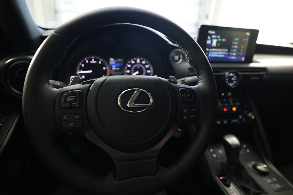 Used 2024 Lexus IS 300 w/ Premium Package RWD image 17