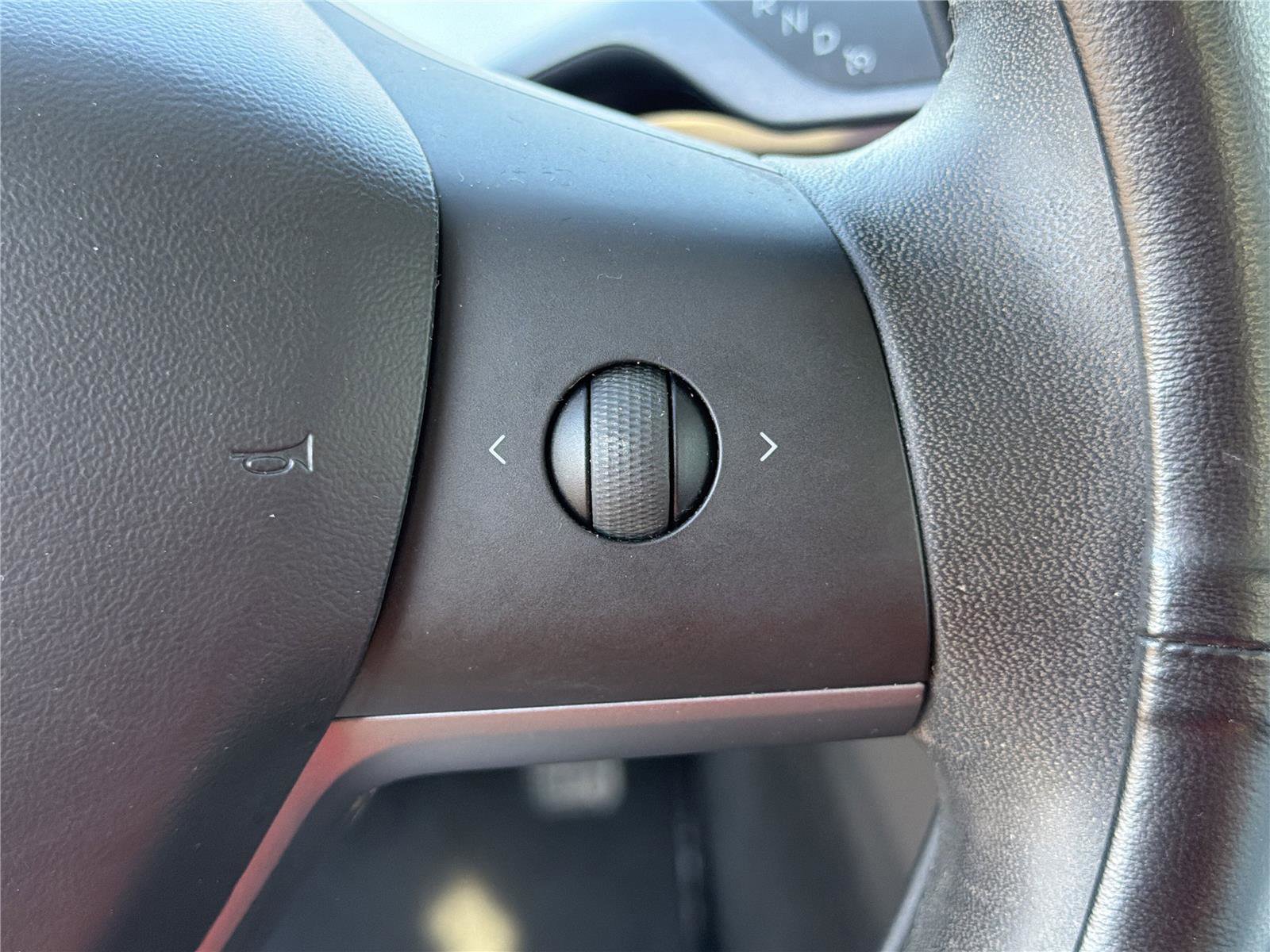 Used 2020 Tesla Model 3 Long Range image 25