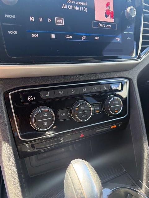 Used 2023 Volkswagen Atlas Cross Sport SE FWD image 28