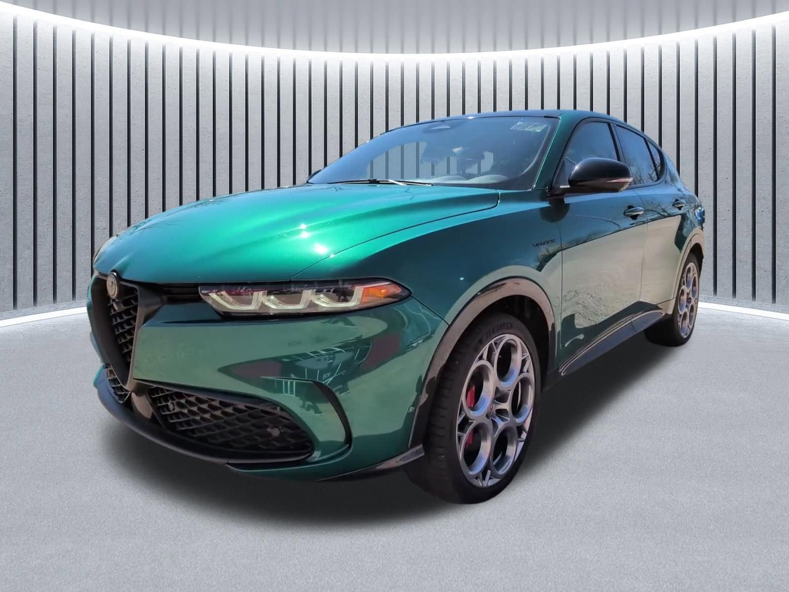 Used 2024 Alfa Romeo Tonale Veloce image 16