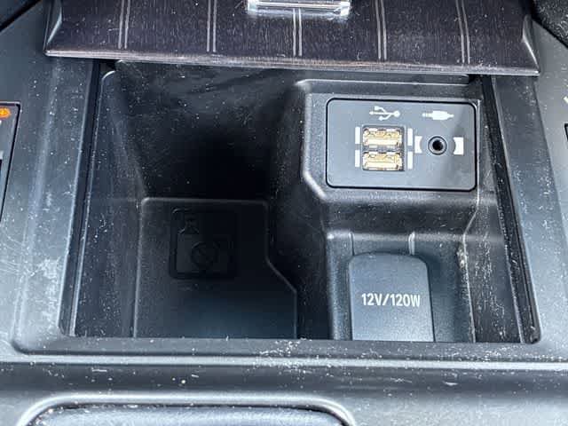 Used 2023 Lexus GX 460 Premium w/ Premium Package AWD/4WD image 34