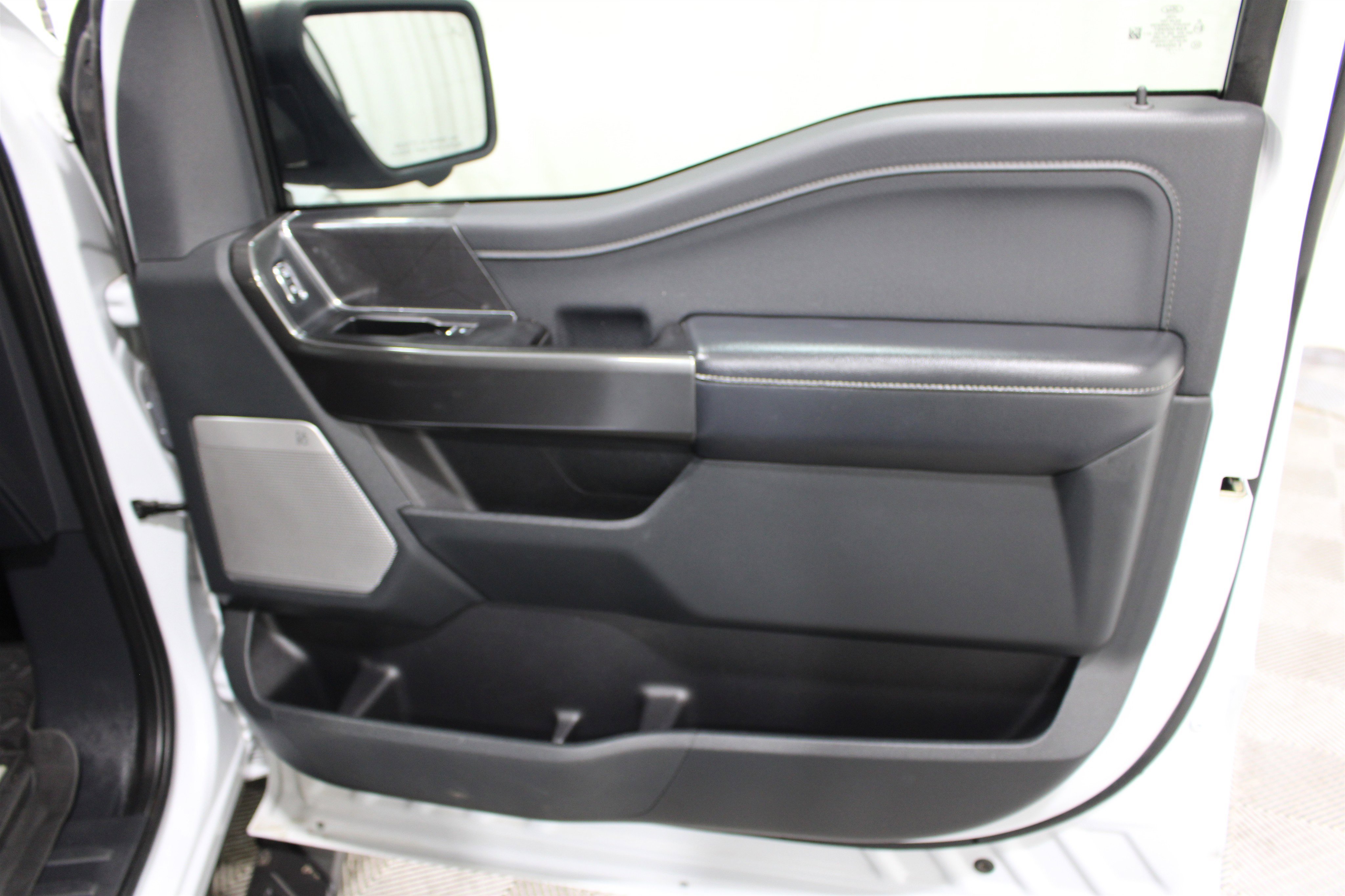 Used 2021 Ford F150 XLT w/ Equipment Group 302A High AWD/4WD image 27