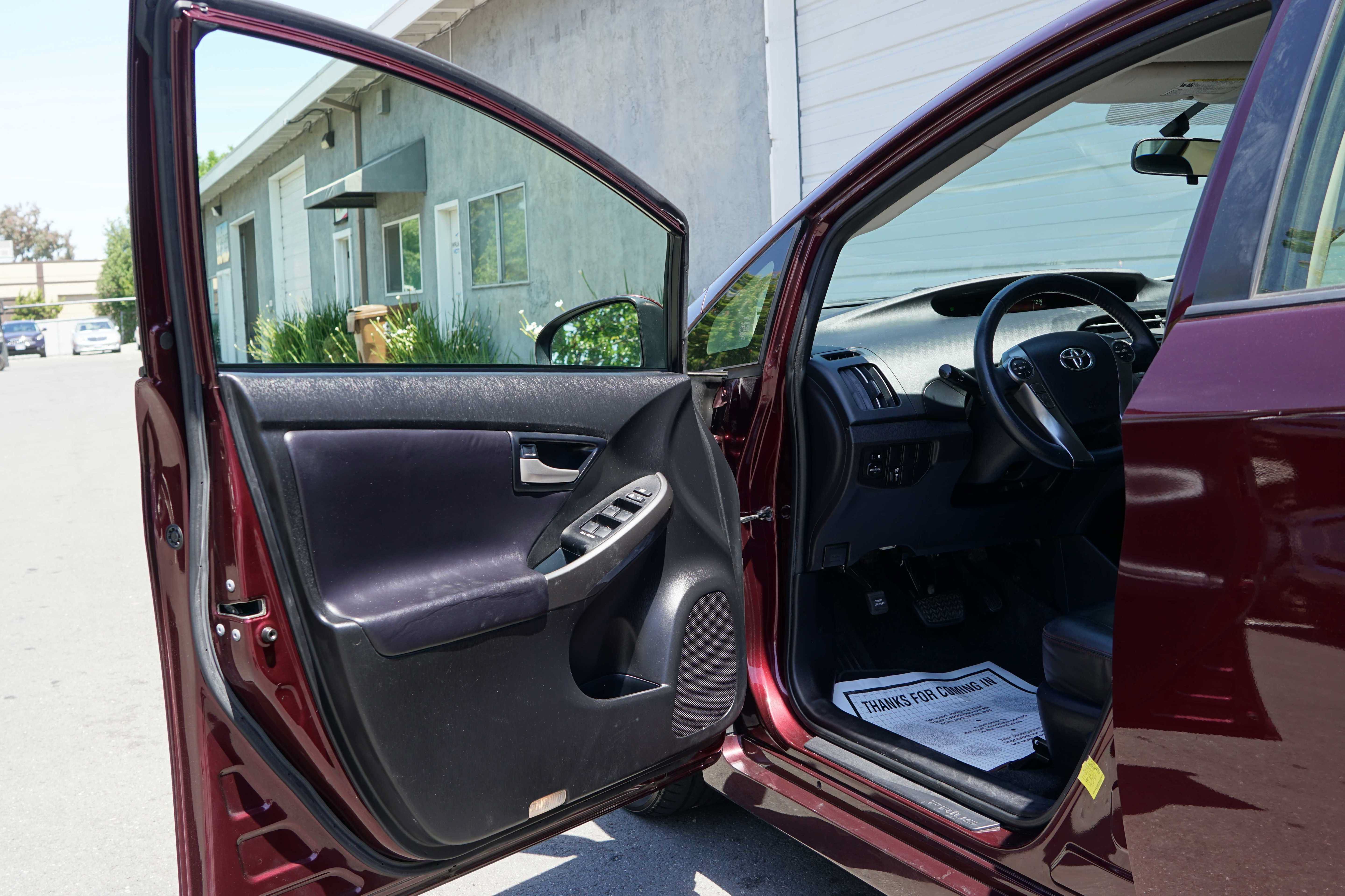 Used 2013 Toyota Prius Persona Series FWD image 34