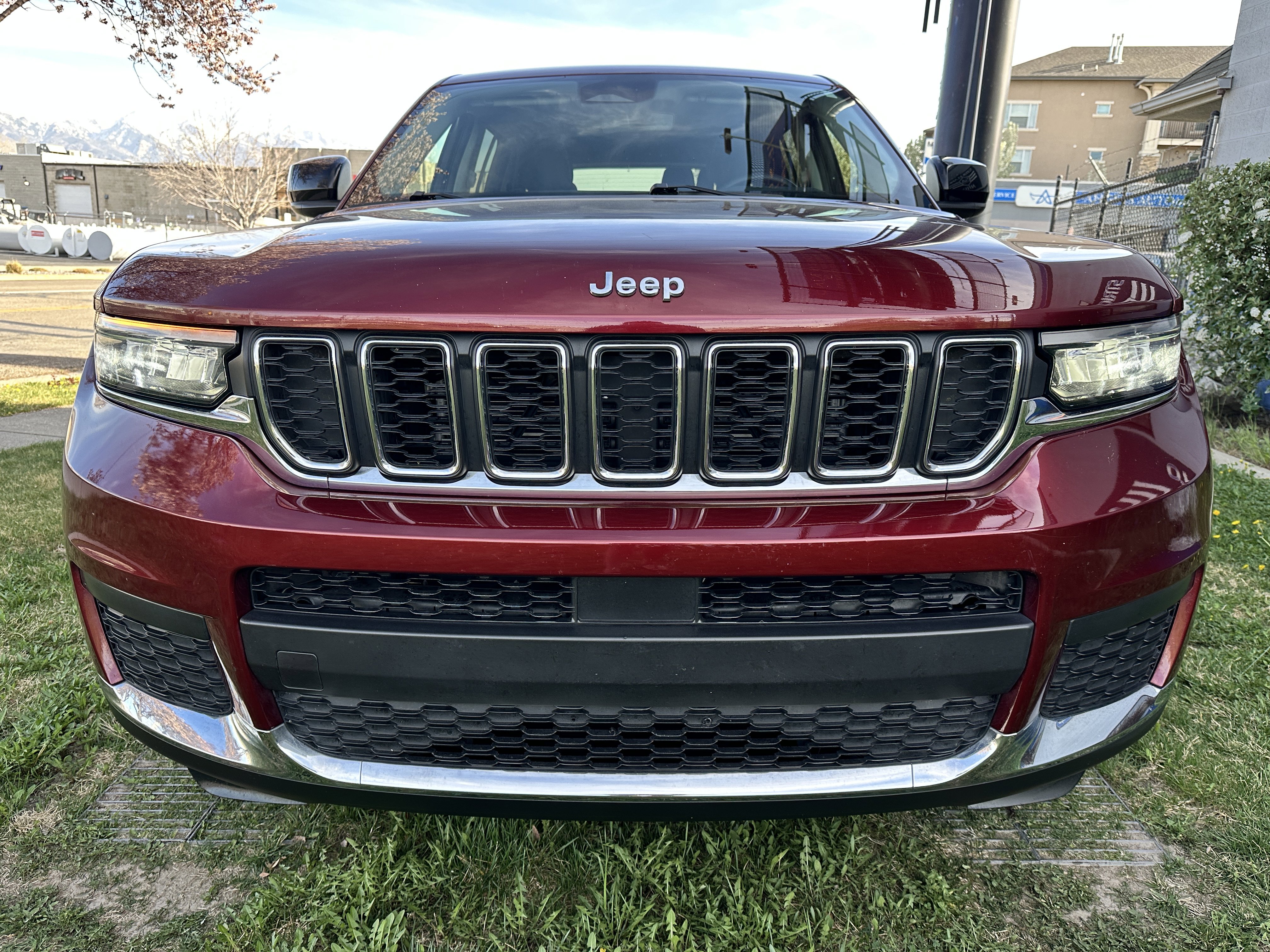 Used 2023 Jeep Grand Cherokee L Laredo AWD/4WD image 14