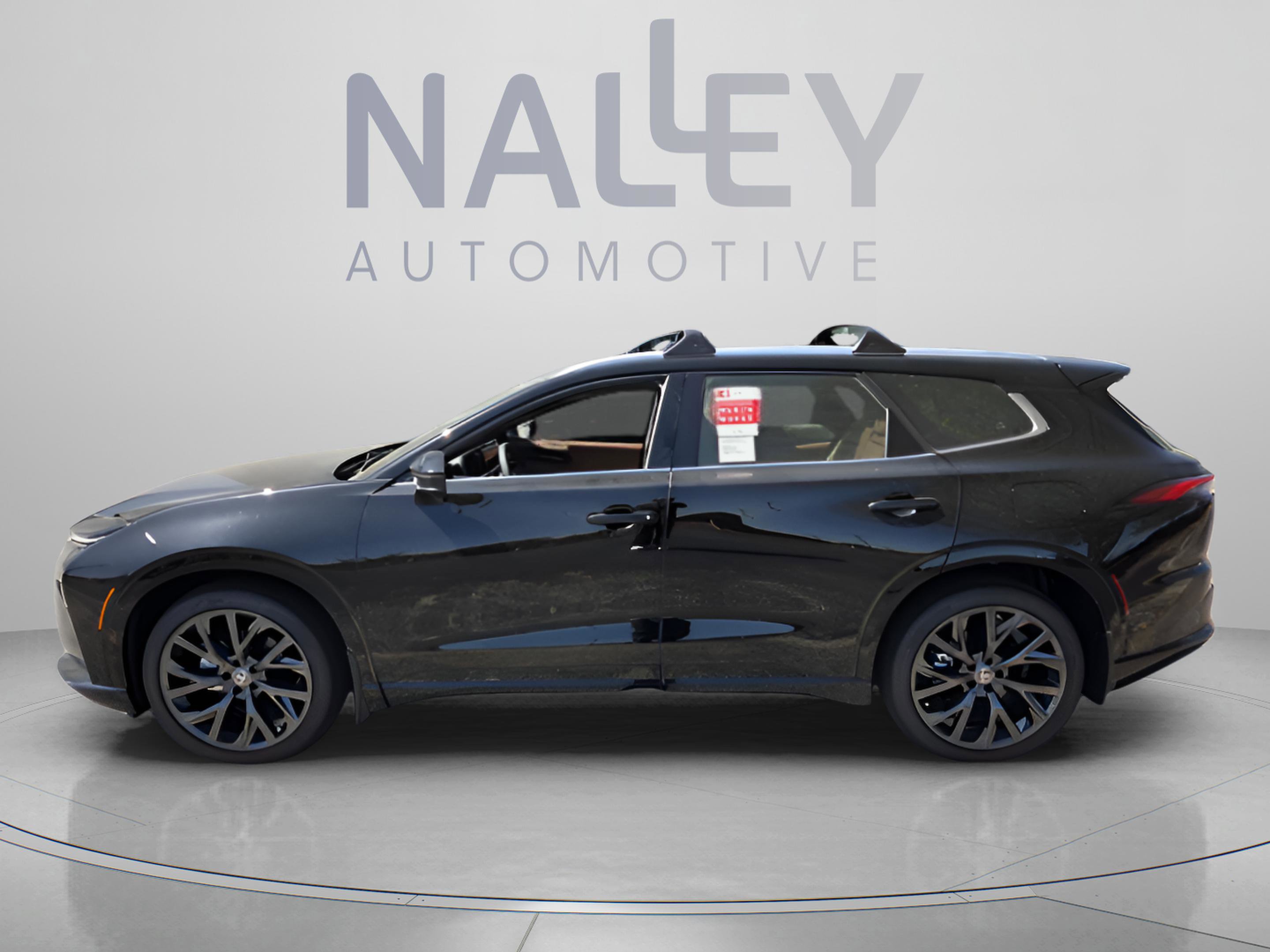 New 2026 Toyota Crown Signia AWD/4WD image 3