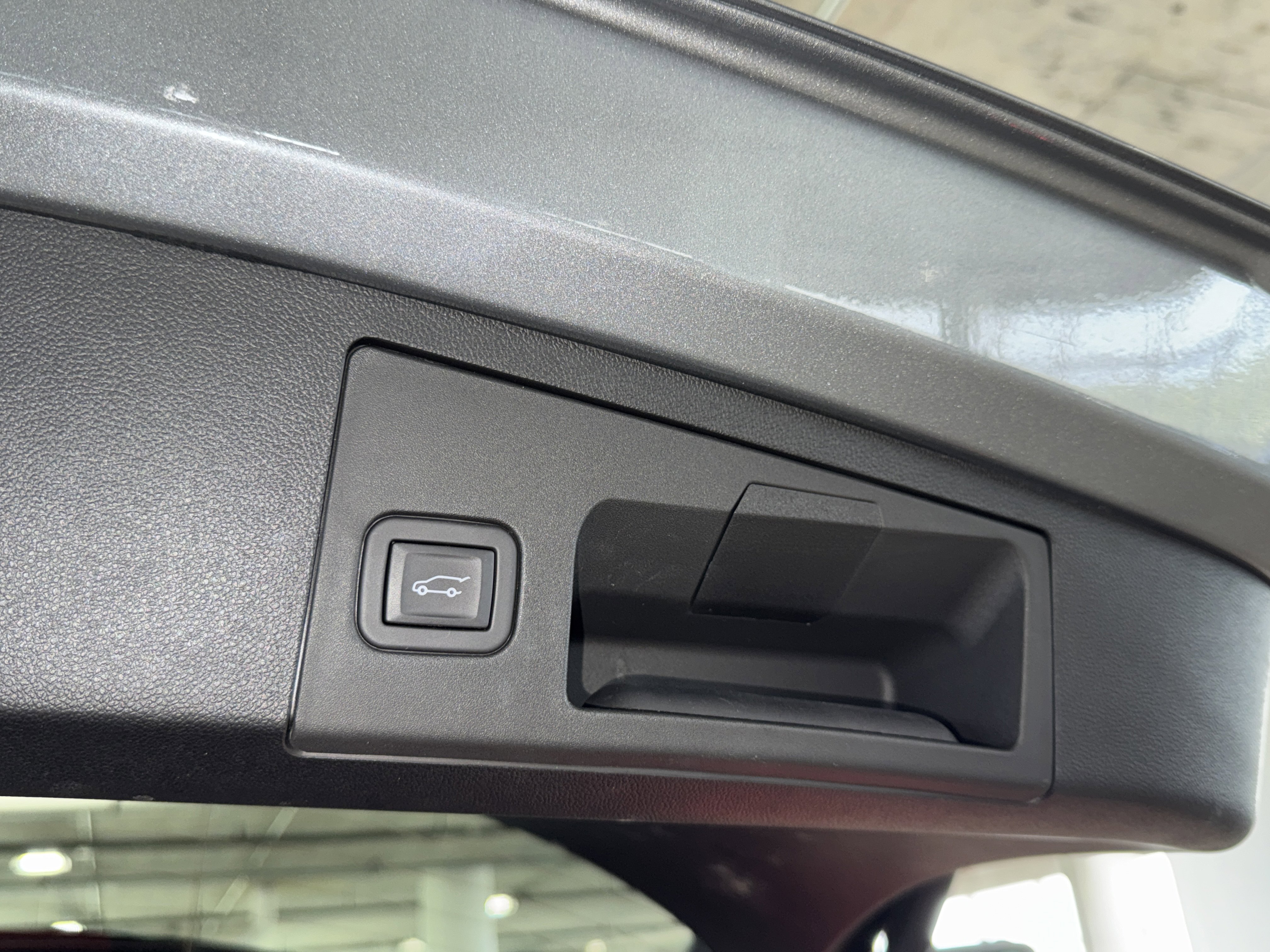 Used 2023 Cadillac XT4 Sport image 14