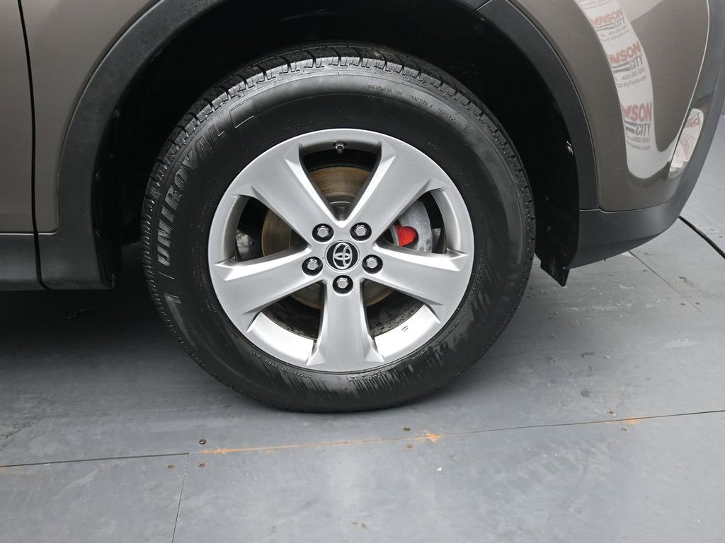 Used 2015 Toyota RAV4 XLE image 13