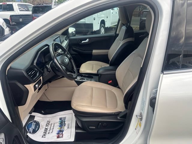 Used 2020 Ford Escape Titanium AWD/4WD image 14