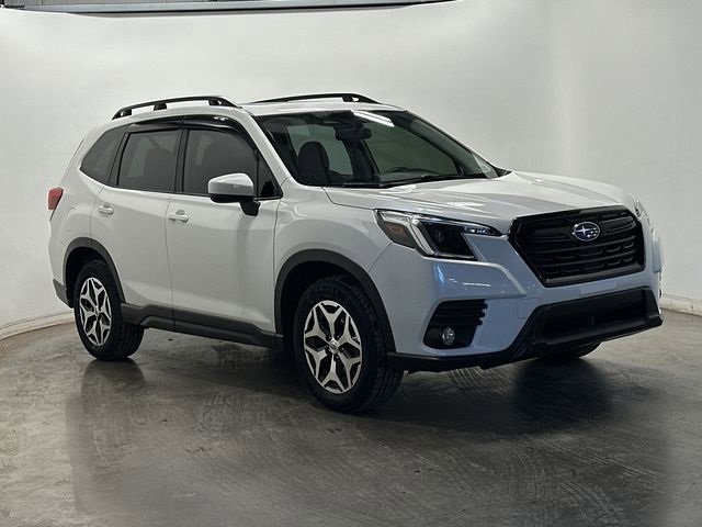 Certified 2022 Subaru Forester Premium image 31