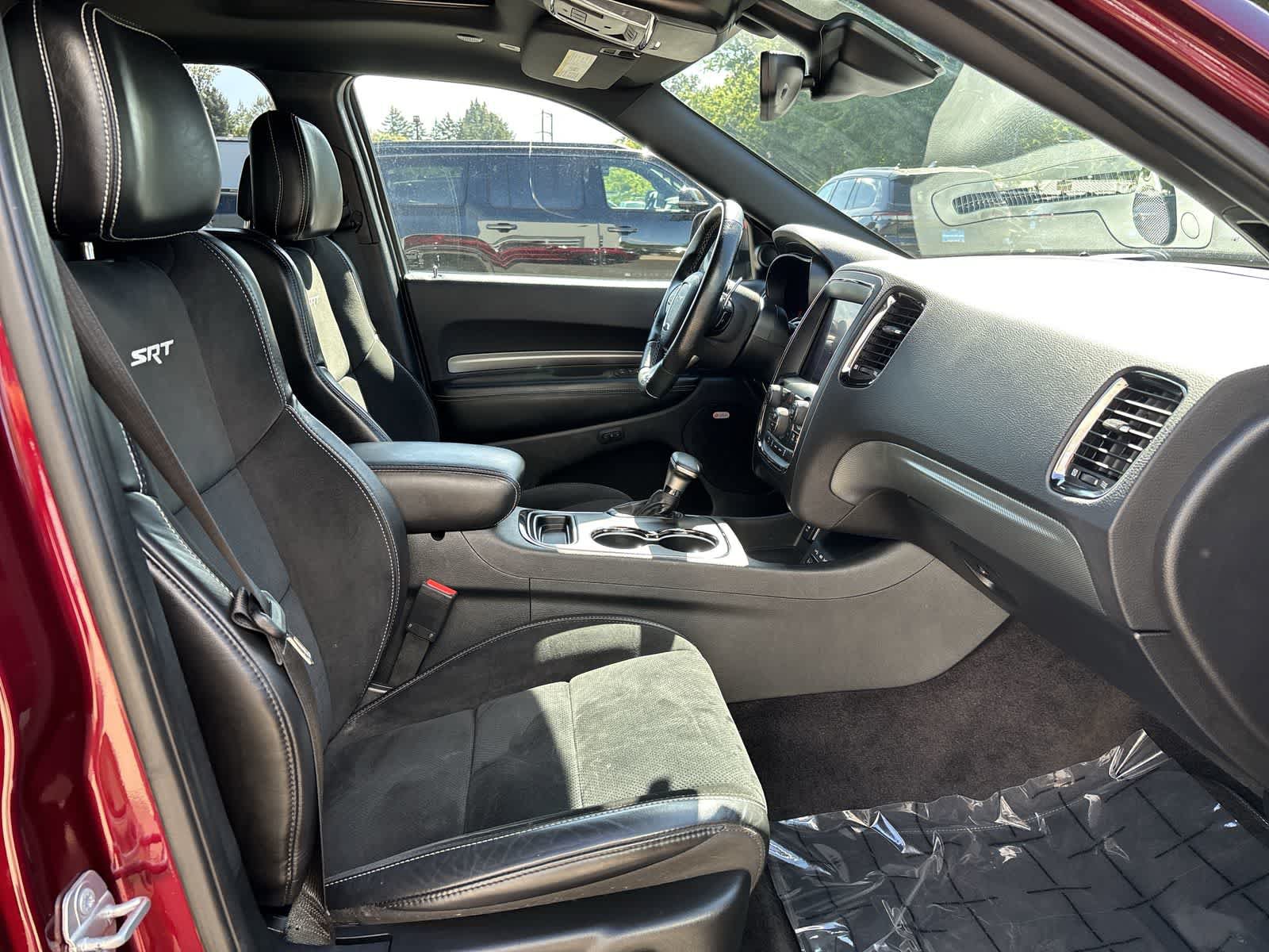 Certified 2018 Dodge Durango SRT w/ Technology Group AWD/4WD image 5