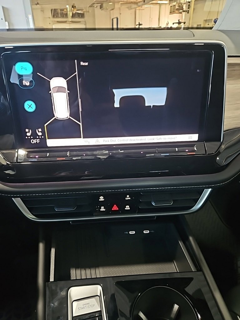 New 2026 Volkswagen Atlas SEL Premium R-Line image 34