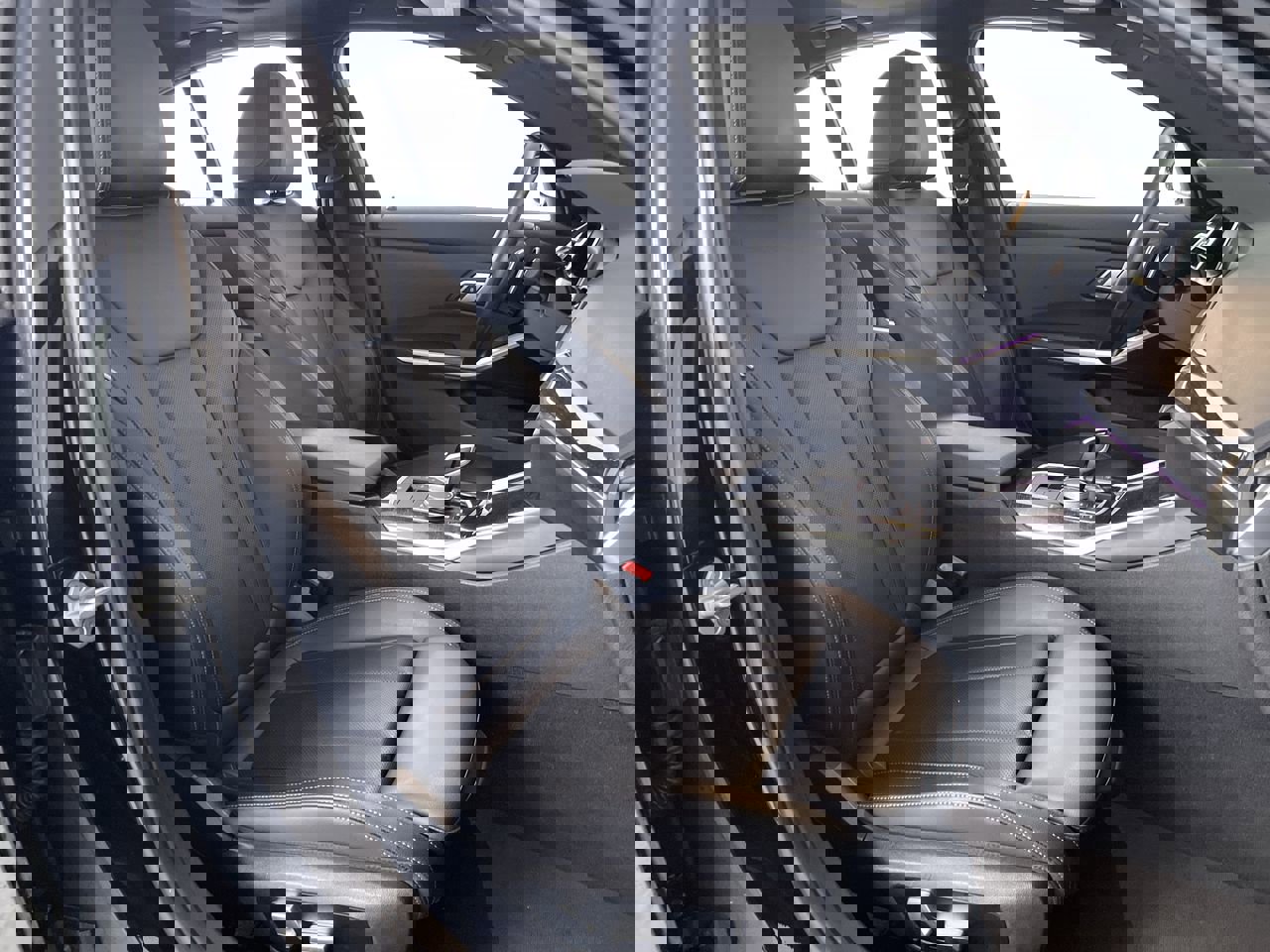 Used 2022 BMW 330i xDrive Sedan w/ Driving Assistance Package image 25