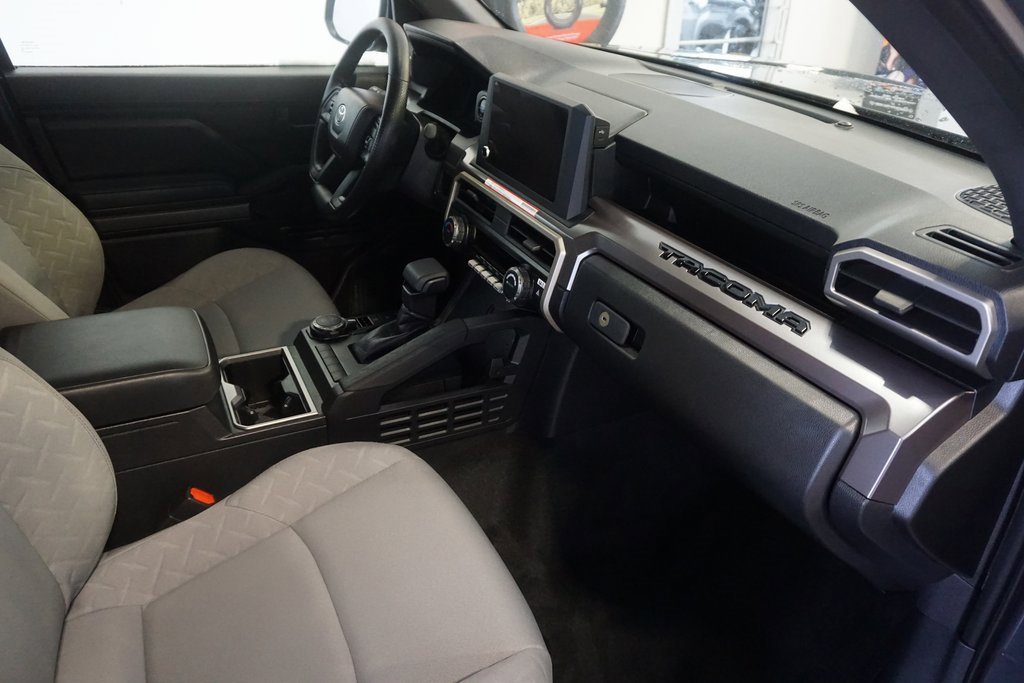 Used 2025 Toyota Tacoma SR5 image 23