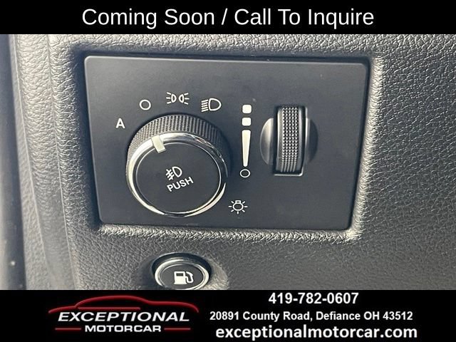 Used 2020 Jeep Grand Cherokee Altitude AWD/4WD image 36