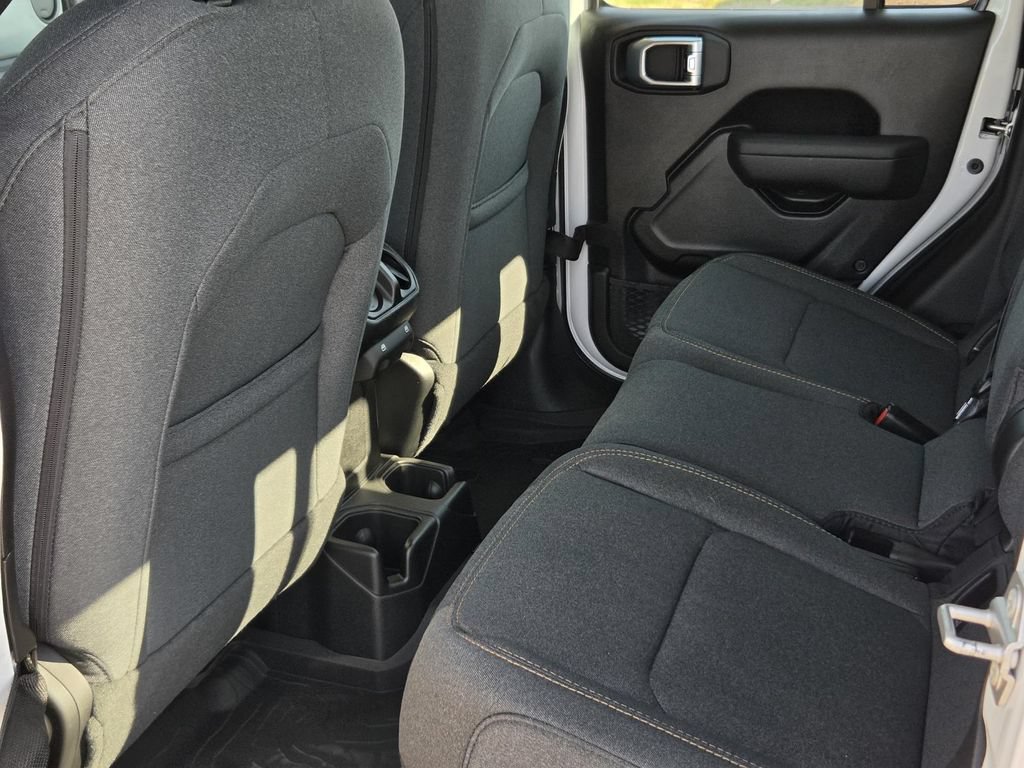 New 2026 Jeep Gladiator Sport AWD/4WD image 30
