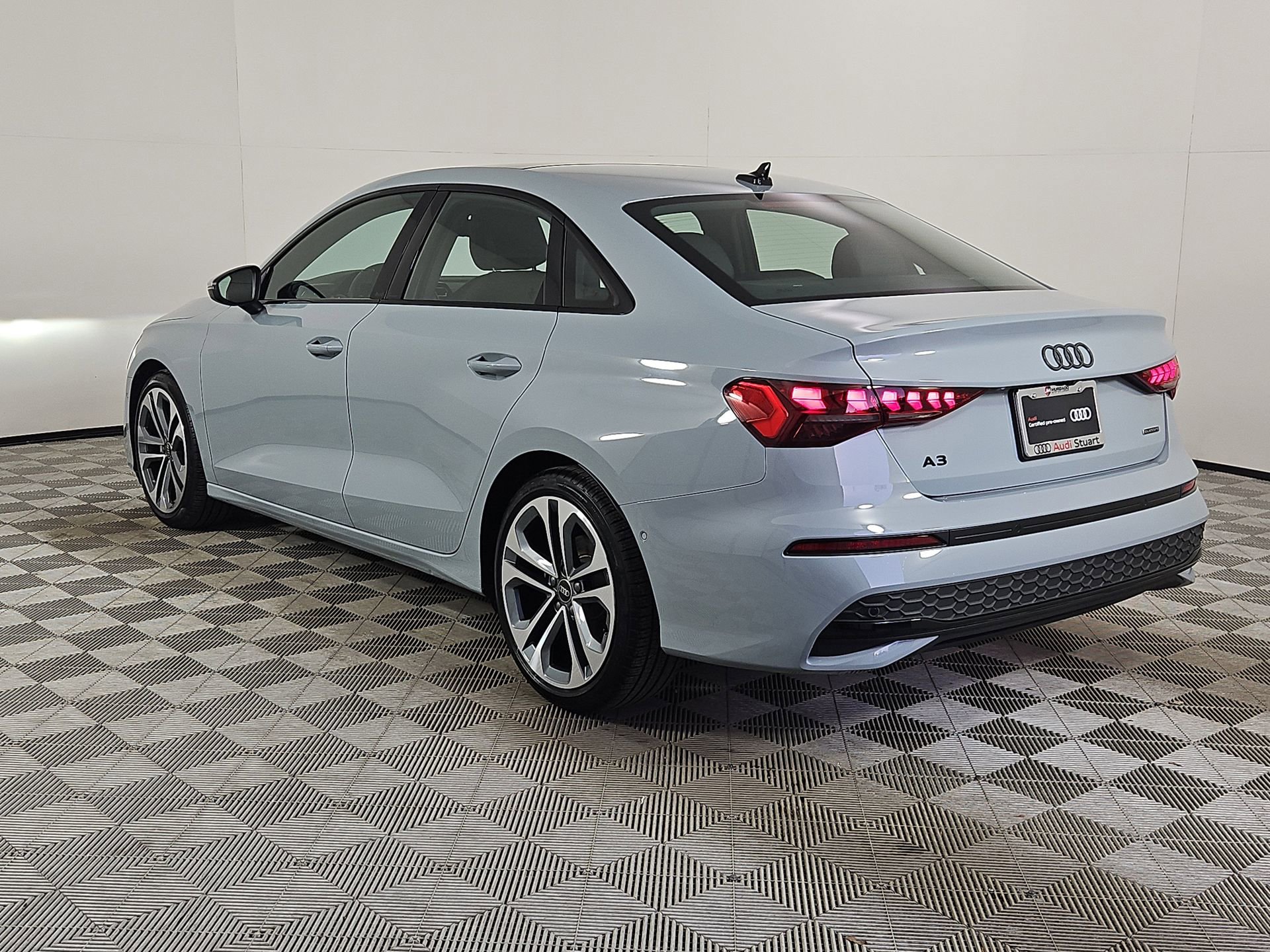 Certified 2025 Audi A3 2.0T Premium Plus w/ Premium Plus Package image 5
