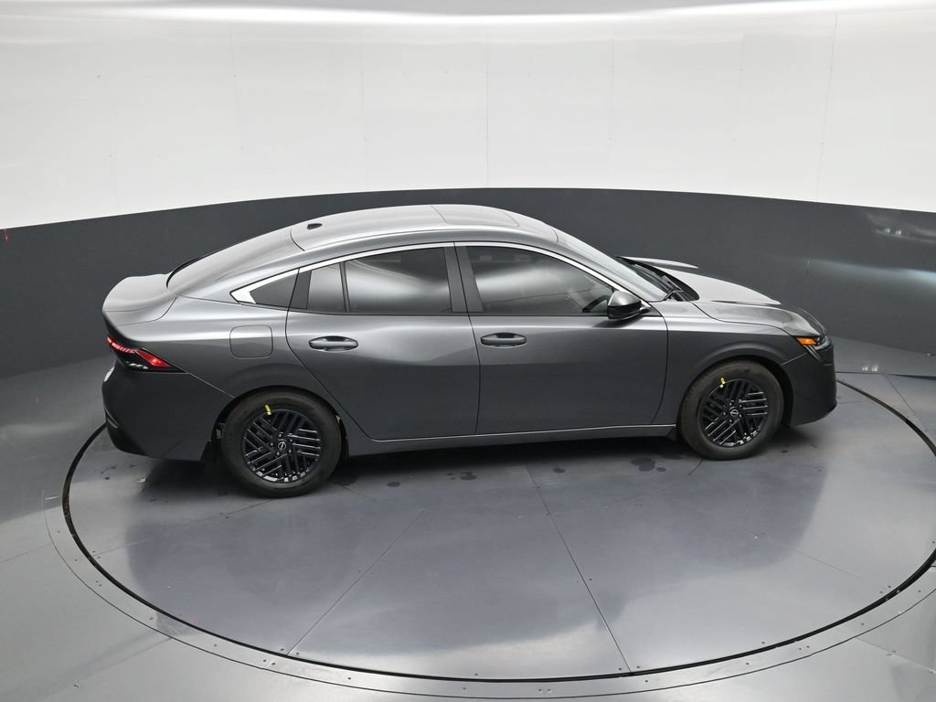 New 2026 Nissan Sentra SV w/ SV Convenience Package FWD image 33