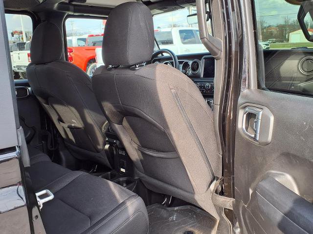 Used 2023 Jeep Gladiator Sport image 29