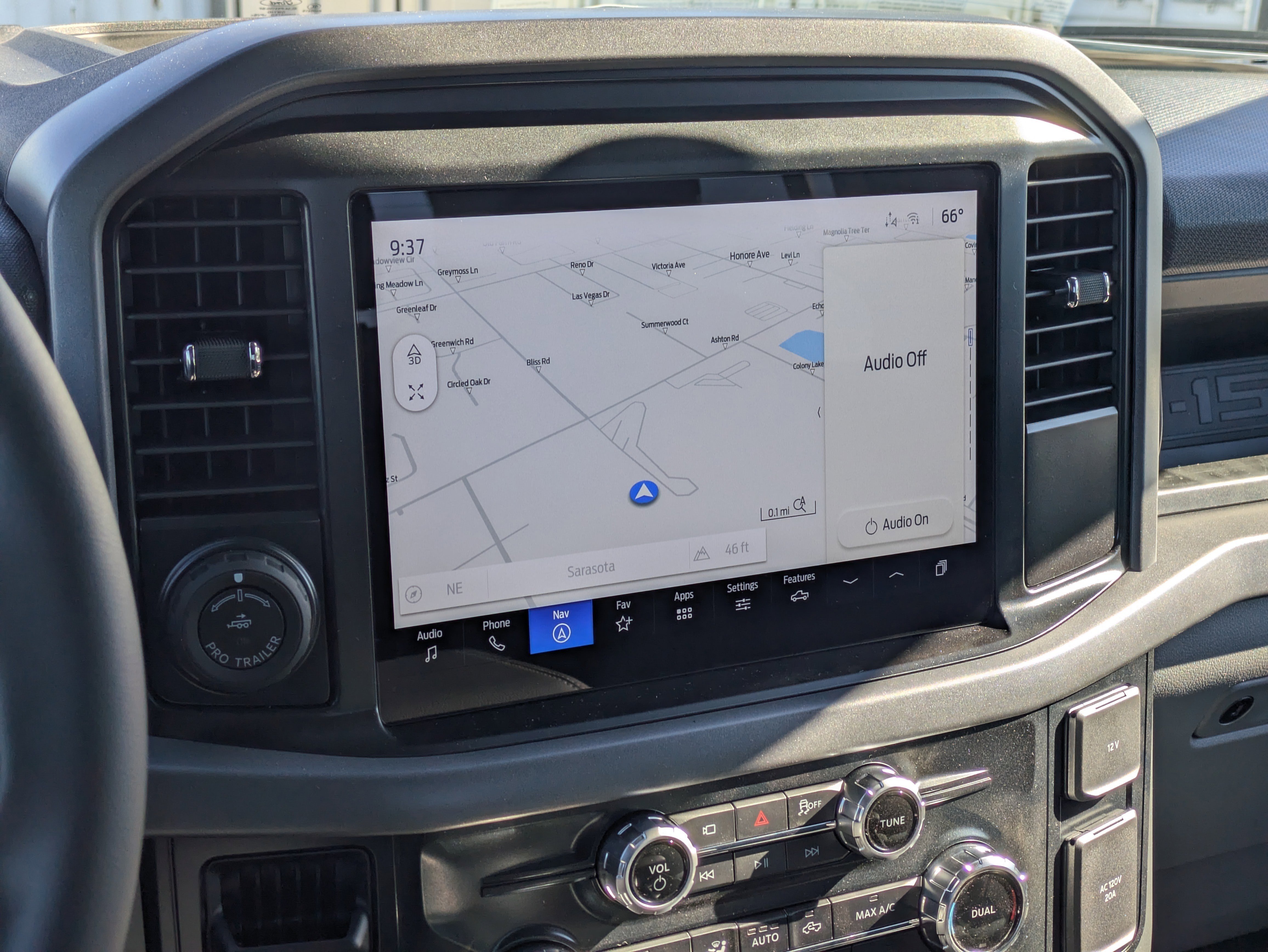 New 2025 Ford F150 Lightning XLT image 30