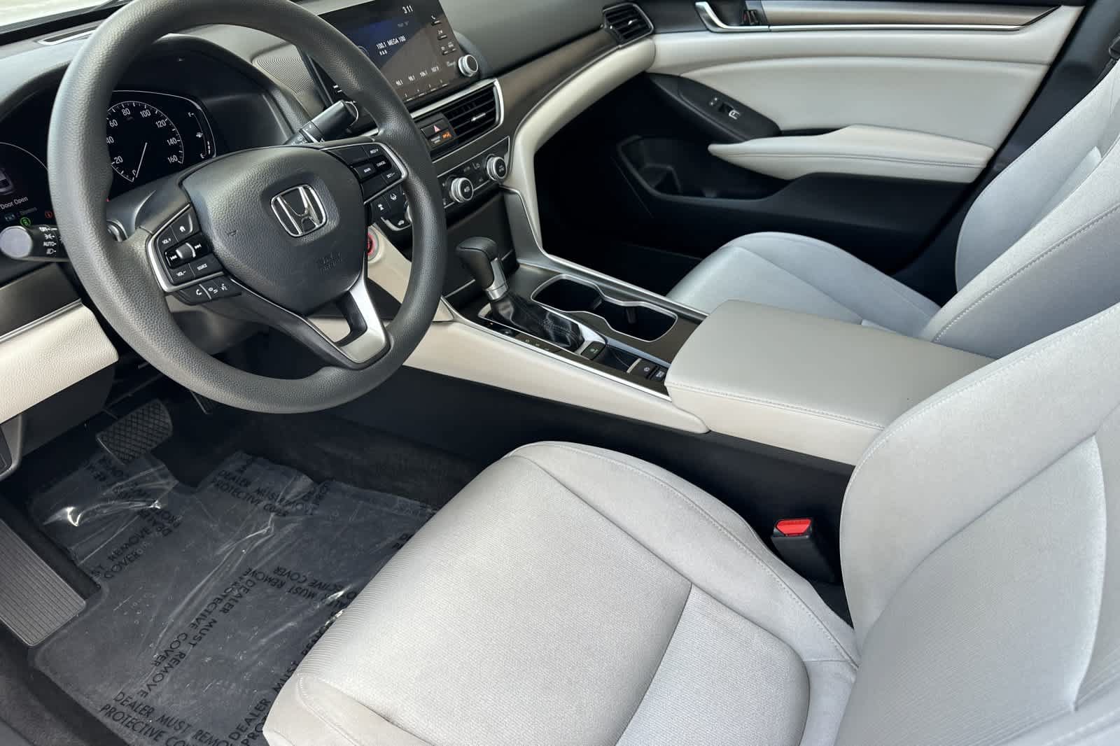 Used 2019 Honda Accord LX image 9