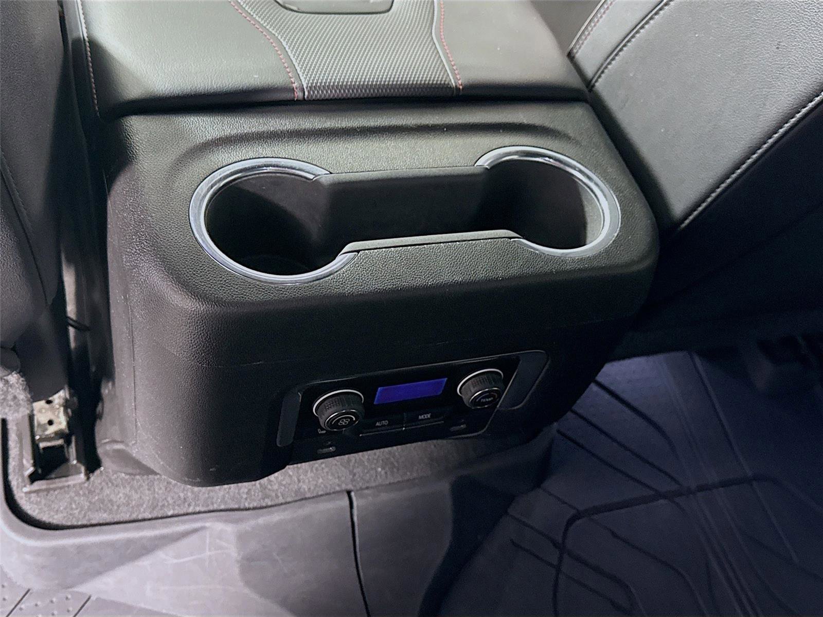 Used 2022 Chevrolet Tahoe RST w/ Luxury Package image 18