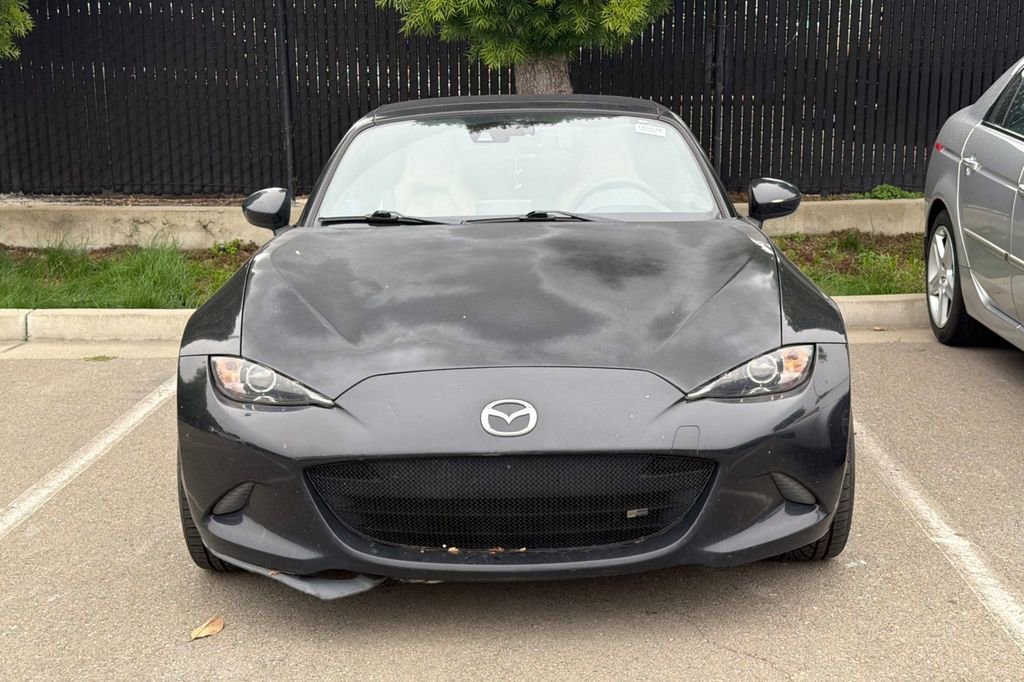 Used 2016 MAZDA MX-5 Miata Grand Touring RWD image 3