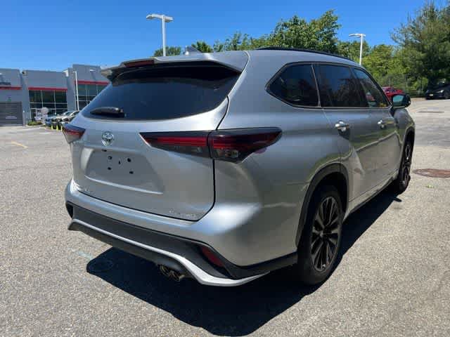 Used 2025 Toyota Highlander XSE AWD/4WD image 36